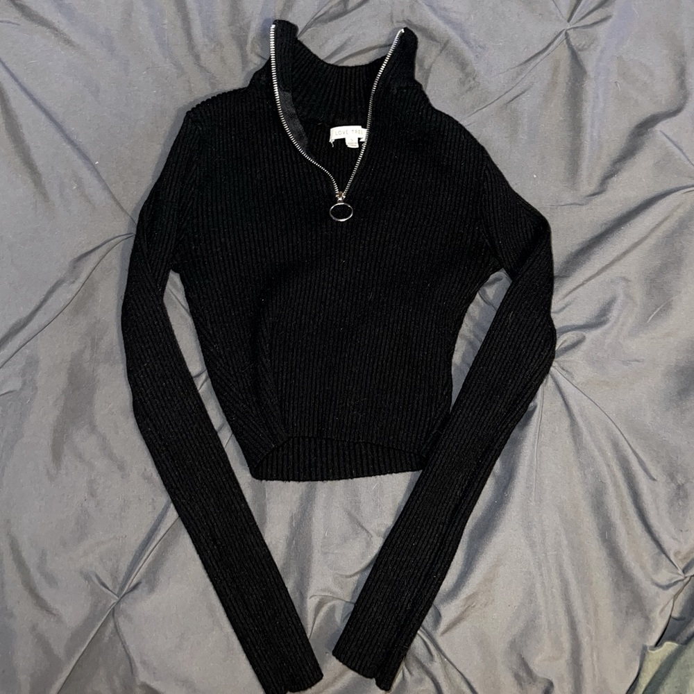 Cropped sweater